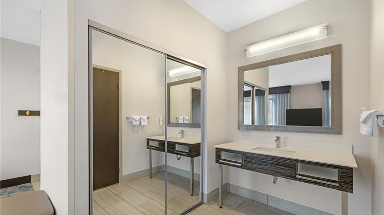 Hampton Inn & Suites Bend Room