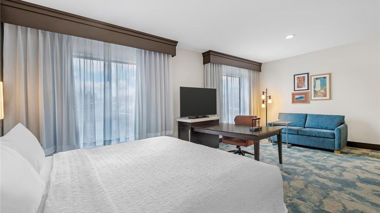 Hampton Inn & Suites Bend Room