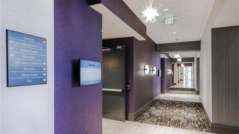 <b>Hampton Inn RDU Airport-Brier Creek Lobby</b>. Images powered by <a href="https://iceportal.shijigroup.com/" title="IcePortal" target="_blank">IcePortal</a>.