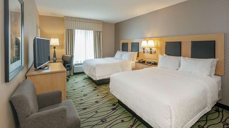 Hampton Inn & Stes Crabtree Valley Room