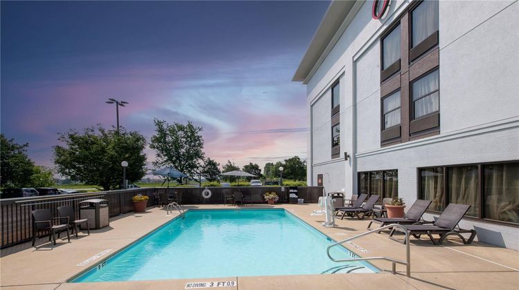 Hampton Inn Raleigh/Clayton Pool
