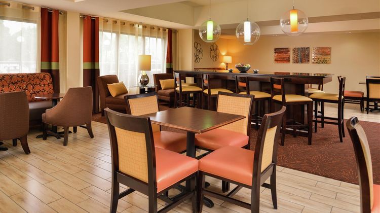 Hampton Inn Raleigh/Clayton Lobby