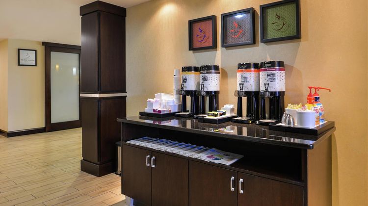 Hampton Inn Raleigh/Clayton Restaurant