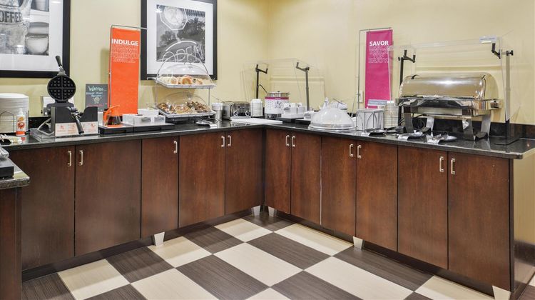 Hampton Inn Raleigh/Clayton Restaurant