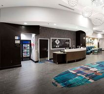 Hampton Inn & Suites Raleigh Downtown Lobby