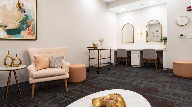 Hampton Inn & Suites Raleigh Downtown Meeting