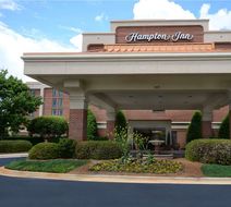 Hampton Inn Raleigh/Capital Blvd North Exterior