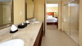 <b>Hampton Inn Raleigh/Capital Blvd North Room</b>. Images powered by <a href="https://iceportal.shijigroup.com/" title="IcePortal" target="_blank">IcePortal</a>.
