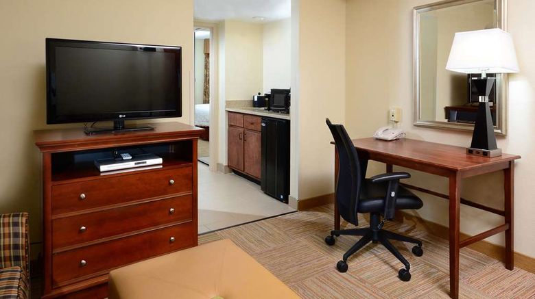 <b>Hampton Inn Raleigh/Capital Blvd North Room</b>. Images powered by <a href="https://iceportal.shijigroup.com/" title="IcePortal" target="_blank">IcePortal</a>.