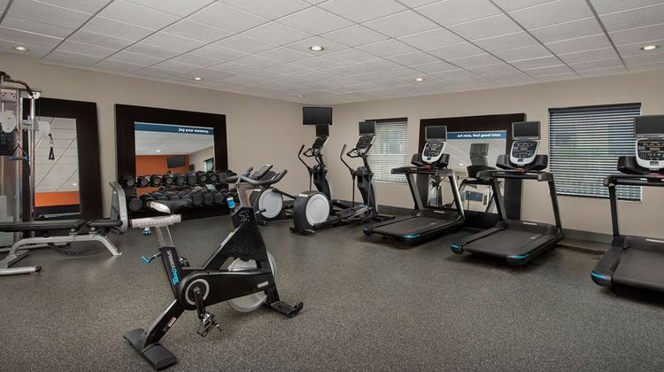 Hampton Inn & Suites Holly Springs Health