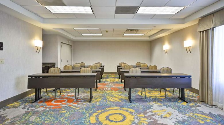 <b>Homewood Suites by Hilton Chapel Hill Meeting</b>. Images powered by <a href="https://iceportal.shijigroup.com/" title="IcePortal" target="_blank">IcePortal</a>.
