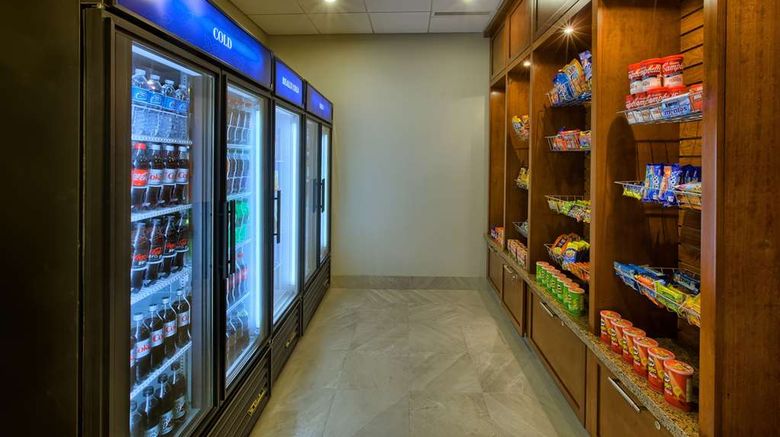 <b>Hilton Garden Inn Durham/Univ Medical Ct Restaurant</b>. Images powered by <a href="https://iceportal.shijigroup.com/" title="IcePortal" target="_blank">IcePortal</a>.