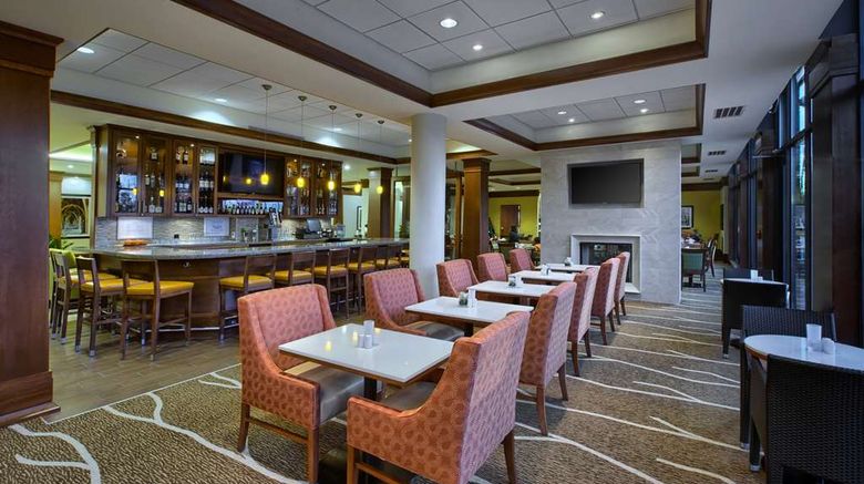 <b>Hilton Garden Inn Durham/Univ Medical Ct Restaurant</b>. Images powered by <a href="https://iceportal.shijigroup.com/" title="IcePortal" target="_blank">IcePortal</a>.