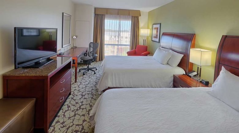 <b>Hilton Garden Inn Durham/Univ Medical Ct Room</b>. Images powered by <a href="https://iceportal.shijigroup.com/" title="IcePortal" target="_blank">IcePortal</a>.
