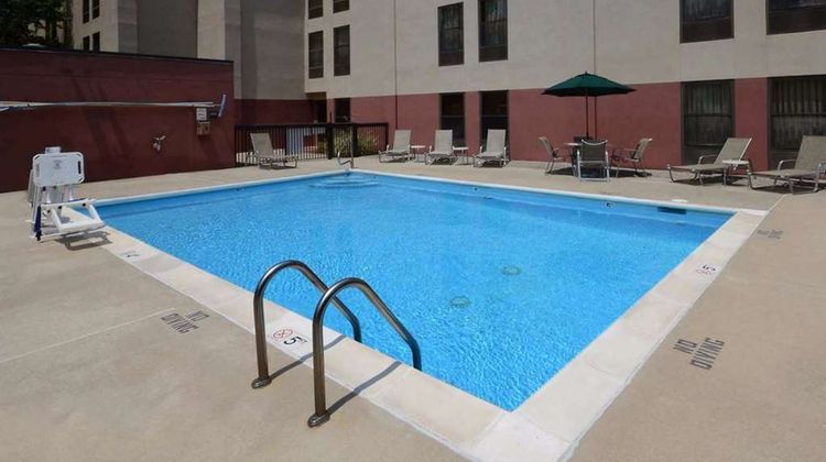 Hampton Inn Raleigh Town of Wake Forest Pool