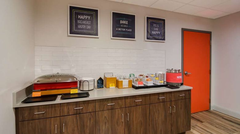 <b>Hampton Inn Wilson Downtown Restaurant</b>. Images powered by <a href="https://iceportal.shijigroup.com/" title="IcePortal" target="_blank">IcePortal</a>.