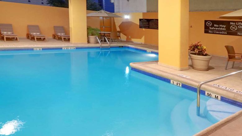 <b>Hampton Inn Reynosa/Zona Industrial Pool</b>. Images powered by <a href="https://iceportal.shijigroup.com/" title="IcePortal" target="_blank">IcePortal</a>.