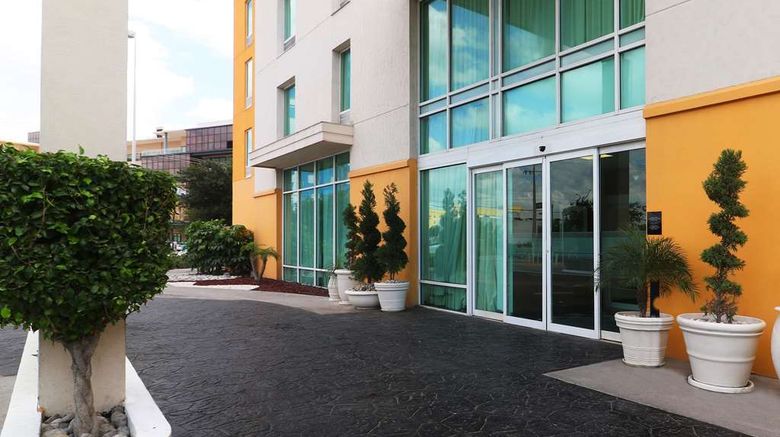 <b>Hampton Inn Reynosa/Zona Industrial Exterior</b>. Images powered by <a href="https://iceportal.shijigroup.com/" title="IcePortal" target="_blank">IcePortal</a>.
