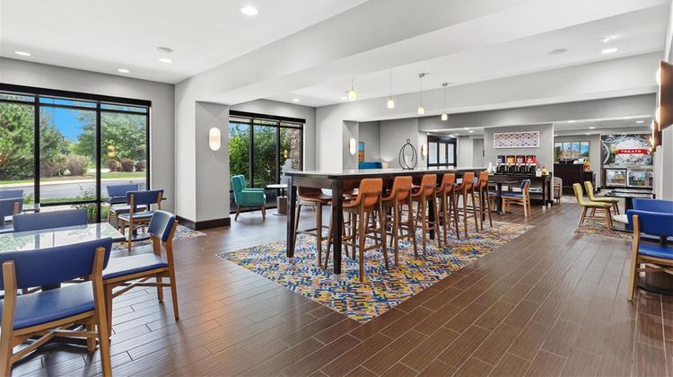 Hampton Inn DeKalb Restaurant