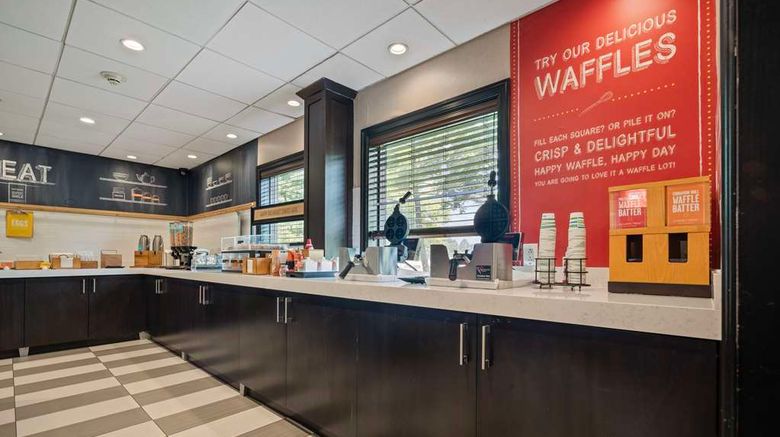 <b>Hampton Inn Ridgefield Park-Meadowlands Restaurant</b>. Images powered by <a href="https://iceportal.shijigroup.com/" title="IcePortal" target="_blank">IcePortal</a>.