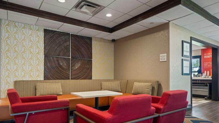Hampton Inn Ridgefield Park-Meadowlands Lobby