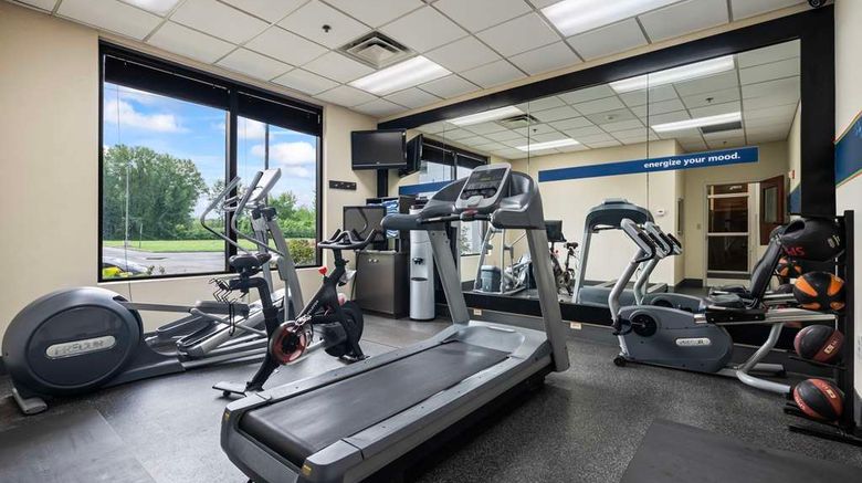 <b>Hampton Inn Ridgefield Park-Meadowlands Health</b>. Images powered by <a href="https://iceportal.shijigroup.com/" title="IcePortal" target="_blank">IcePortal</a>.