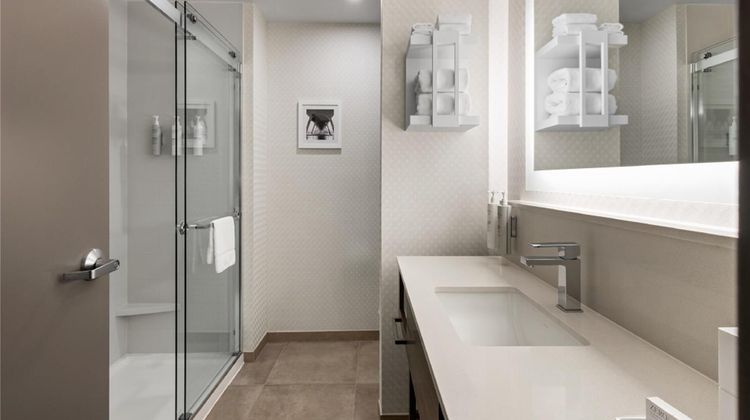 Hampton Inn & Suites-Richmond/Glenside Room