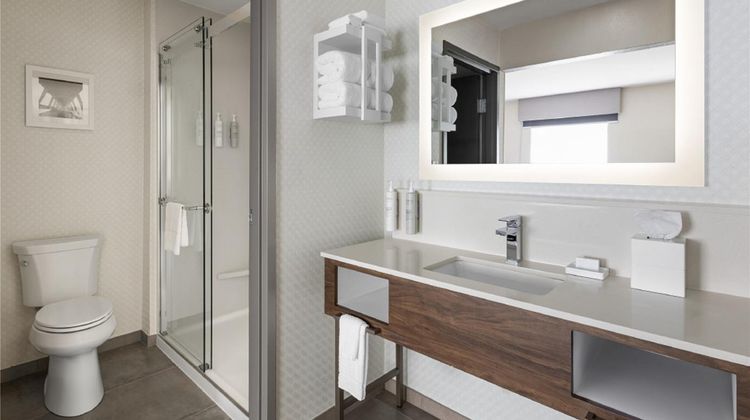 Hampton Inn & Suites-Richmond/Glenside Room
