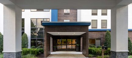 Hampton Inn Hull Street Exterior
