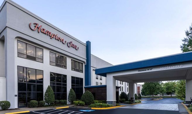 Hampton Inn Hull Street Exterior
