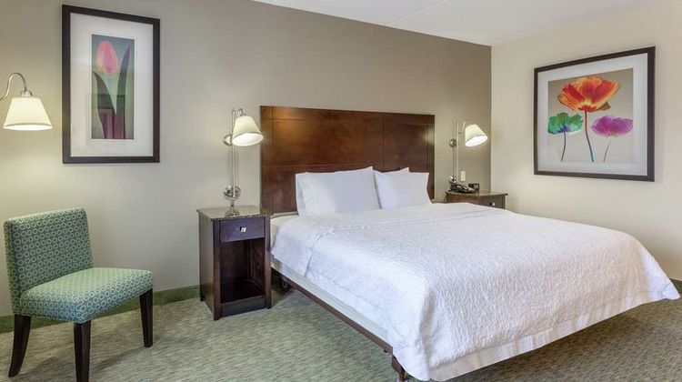 Hampton Inn Richmond South Room