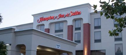 Hampton Inn & Suites Virginia Center Exterior