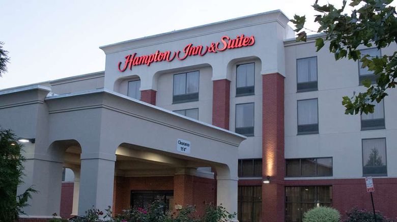 <b>Hampton Inn & Suites Virginia Center Exterior</b>. Images powered by <a href="https://iceportal.shijigroup.com/" title="IcePortal" target="_blank">IcePortal</a>.