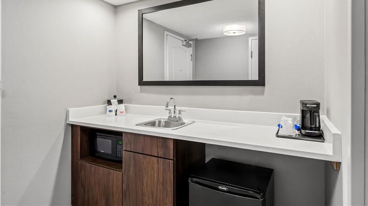 Hampton Inn & Suites Virginia Center Other