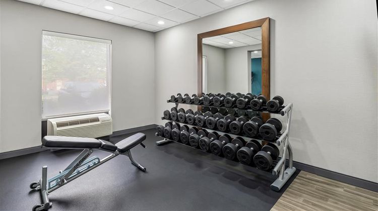 Hampton Inn & Suites Virginia Center Health