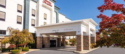 Hampton Inn & Suites Richmond Exterior