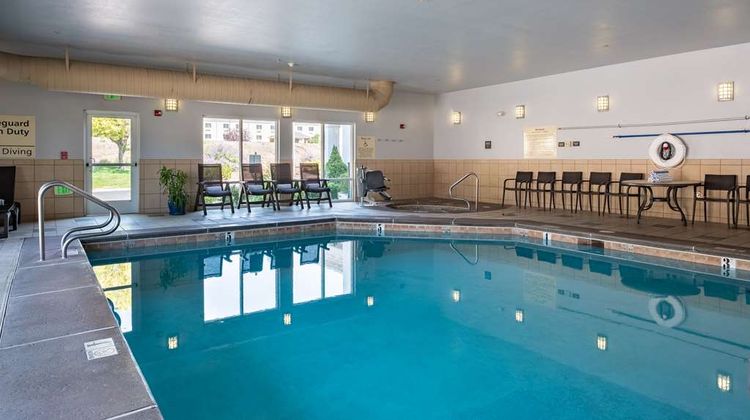 Hampton Inn Richfield Pool