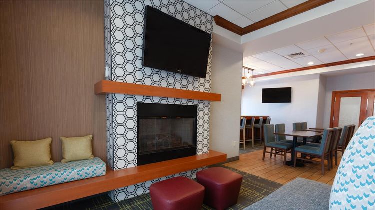 Hampton Inn Richfield Lobby