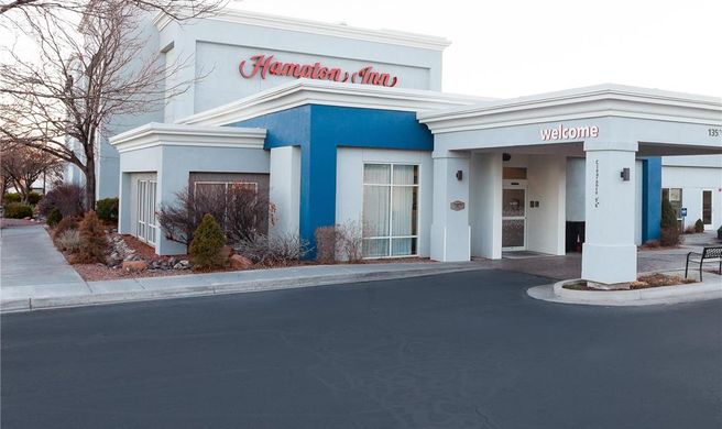Hampton Inn Richfield Exterior