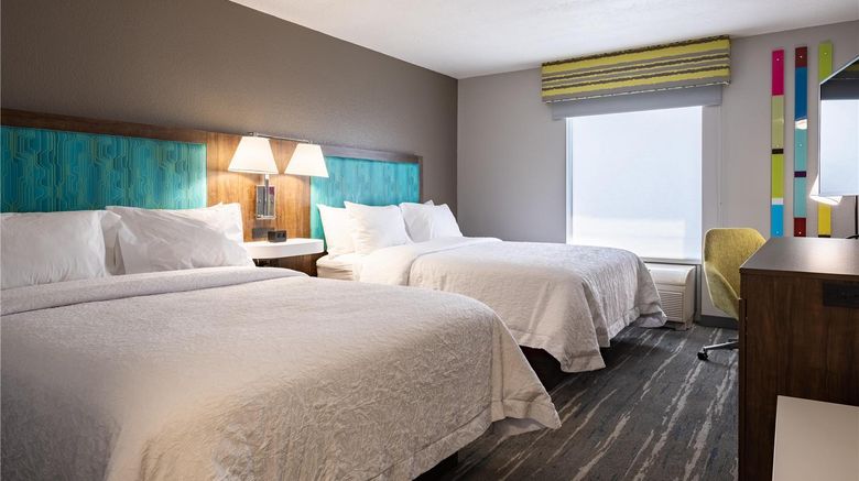 <b>Hampton Inn Richfield Room</b>. Images powered by <a href="https://iceportal.shijigroup.com/" title="IcePortal" target="_blank">IcePortal</a>.