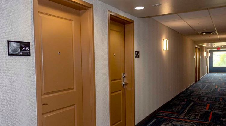Hampton Inn & Suites Riverton Lobby