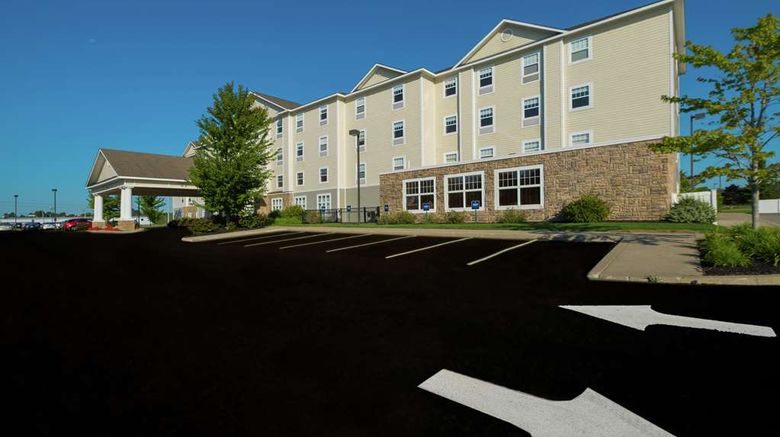 <b>Hampton Inn & Suites Rockland Exterior</b>. Images powered by <a href="https://iceportal.shijigroup.com/" title="IcePortal" target="_blank">IcePortal</a>.