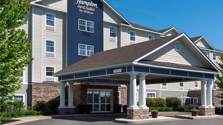 <b>Hampton Inn & Suites Rockland Exterior</b>. Images powered by <a href="https://iceportal.shijigroup.com/" title="IcePortal" target="_blank">IcePortal</a>.
