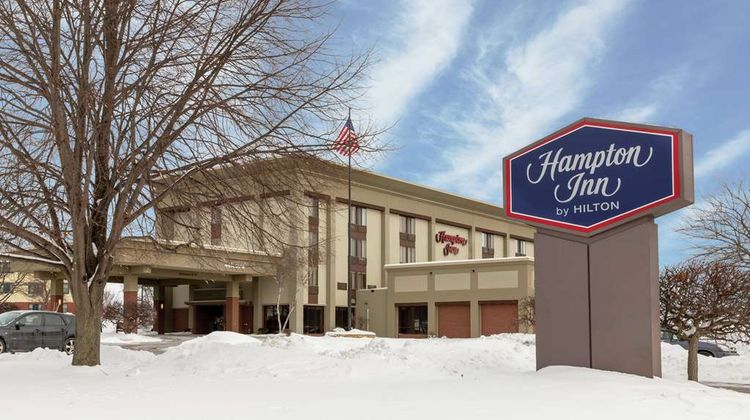 Hampton Inn Rockford Exterior