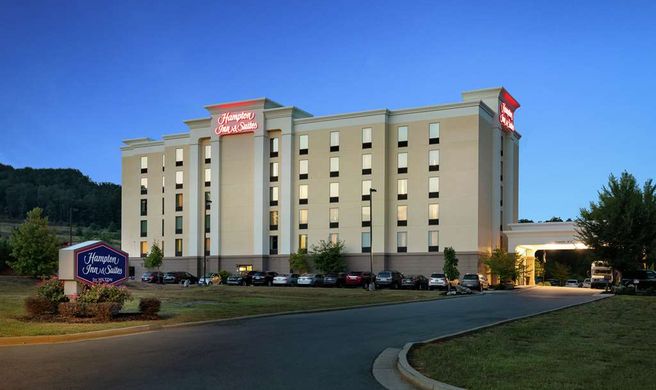 Hampton Inn & Suites Adairsville Exterior