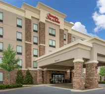 Hampton Inn & Suites, Roanoke Airport Exterior