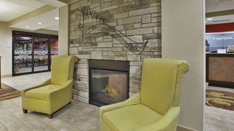 <b>Hampton Inn Brockport Lobby</b>. Images powered by <a href="https://iceportal.shijigroup.com/" title="IcePortal" target="_blank">IcePortal</a>.