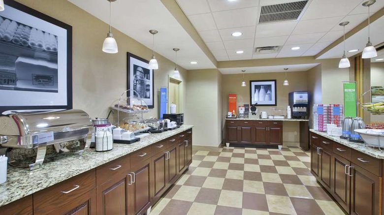 <b>Hampton Inn Brockport Restaurant</b>. Images powered by <a href="https://iceportal.shijigroup.com/" title="IcePortal" target="_blank">IcePortal</a>.