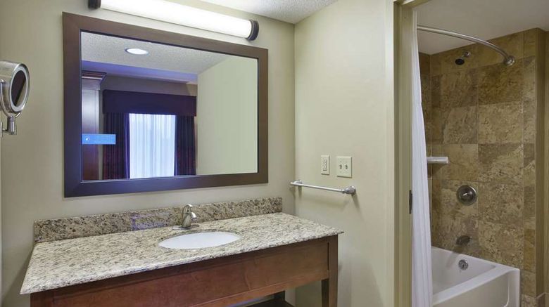 <b>Hampton Inn Brockport Room</b>. Images powered by <a href="https://iceportal.shijigroup.com/" title="IcePortal" target="_blank">IcePortal</a>.