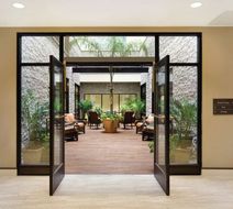 Hilton Garden Inn Rochester Downtown Lobby